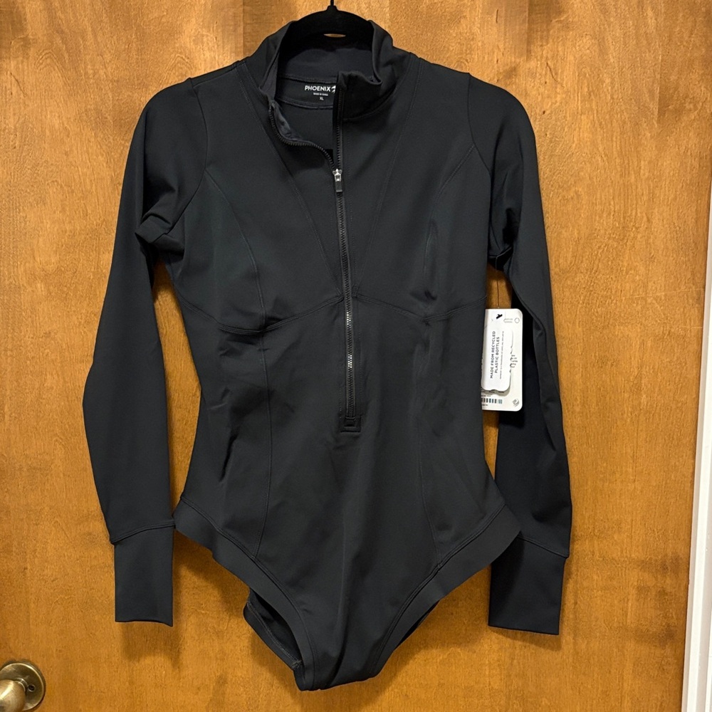 530. Phoenix Malibu One Piece Black Long-Sleeve